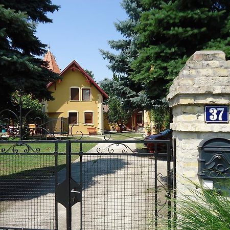 Prenociste Vila Stara Breza Palić Eksteriør billede